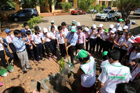 Caravan Doanh nhân 'Báo chí cùng Doanh nghiệp chung tay Bảo vệ Môi trường' lần thứ 3 năm 2017