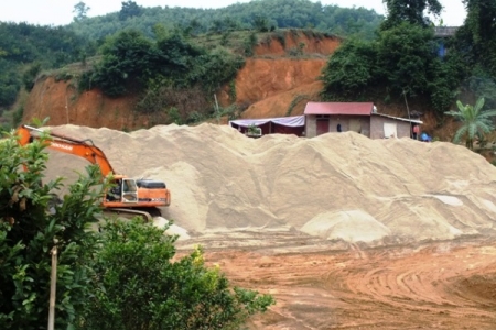 Tuyên Quang: Cần làm rõ nghi vấn “núp bóng” dự án để khai thác khoáng sản trái phép