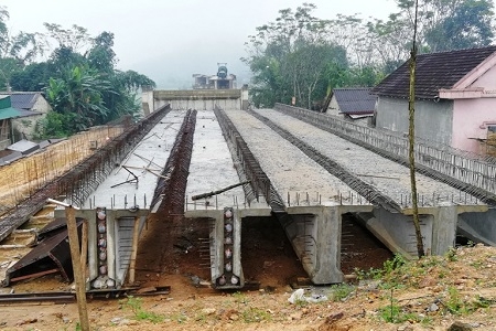 Huyện Hương Sơn (Hà Tĩnh): Dự án trăm tỷ đình trệ vì không giải quyết được với 3 hộ dân