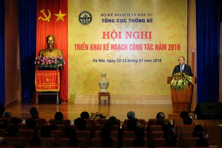 Thủ tướng dự Hội nghị triển khai công tác năm 2018 của Tổng cục Thống kê