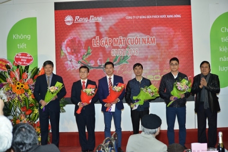 Công ty CP Bóng đèn phích nước Rạng Đông: Không ngừng lớn mạnh