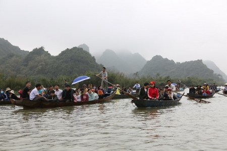 Không để xảy ra “chặt chém” tại Lễ hội chùa Hương