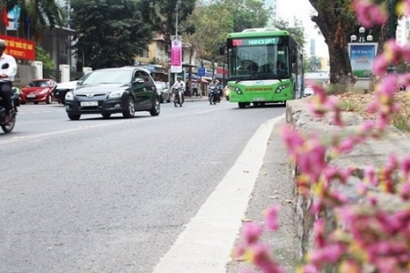 Hà Nội: Dừng triển khai tuyến buýt nhanh BRT 02 Kim Mã-Hòa Lạc