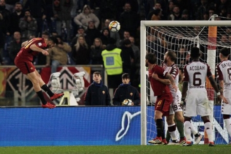 Thắng lợi 3-0 trước Torino, Roma tự tin hướng đến Champions League