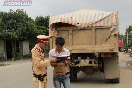 Nho Quan (Ninh Bình): Đẩy mạnh công tác đảm bảo TTATGT