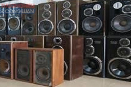 Móng Cái: Thu giữ 17 chiếc âm ly, cùng 6 đôi loa công suất lớn nhập lậu