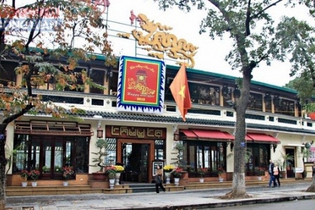 Kem Thủy Tạ tiếp tục "tan chảy"