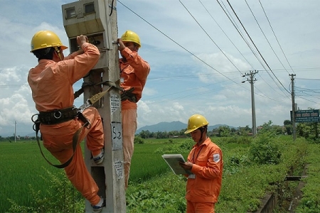 EVNNPC: Đảm bảo cung cấp điện các ngày nghỉ lễ 30/4 và 1/5