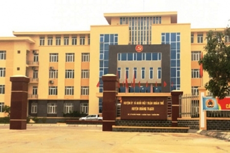 Bí thư tỉnh Quảng Bình yêu cầu làm rõ thông tin "cả họ nhà Bí thư huyện làm quan"