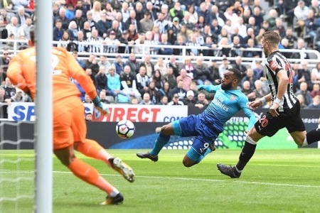 Thi đấu tệ hại, Arsenal nhận thất bại cay đắng trước Newcastle