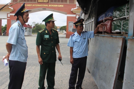 Long An phát hiện, xử lý 661 vụ vi phạm trong quý I/2018