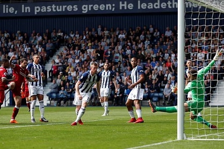 Salah lập công, Liverpool vẫn bị West Brom cầm hòa