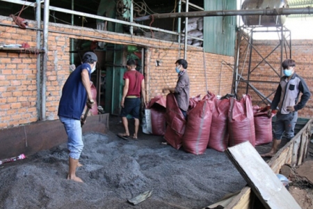 LĐLĐ Cầu Giấy: Phát động thi đua chào mừng thành công ĐH Công đoàn TP. Hà Nội lần thứ XVI