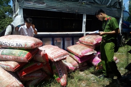 Long An: Vẫn còn trường hợp sản xuất, kinh doanh phân bón giả, kém chất lượng