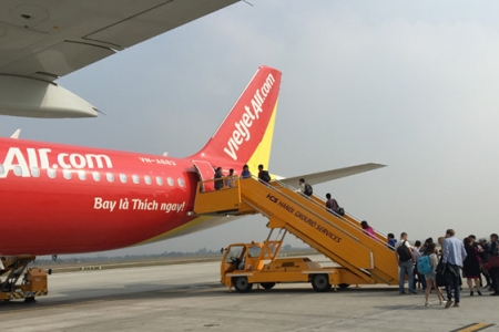 Chim va máy bay, Vietjet hủy nhiều chuyến bay dịp lễ 30-4