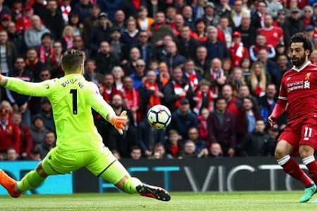 Salah vô duyên, Liverpool bất lực trước Stoke