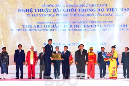 “Nghệ thuật Bài Chòi Trung Bộ Việt Nam” trở thành Di sản văn hóa phi vật thể đại diện của nhân loại