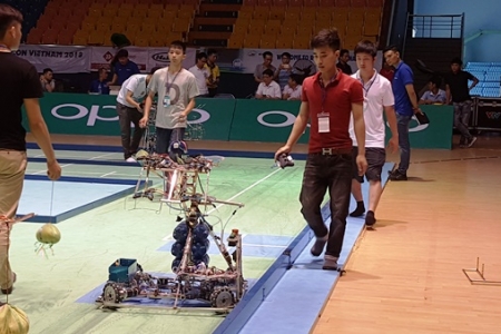 Lịch thi đấu Vòng bảng của Vòng Chung kết toàn quốc cuộc thi Robocon Việt Nam 2018 tối 8/5