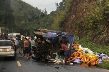 Tai nạn nghiêm trọng trên Quốc lộ 6: Xác định danh tính các nạn nhân