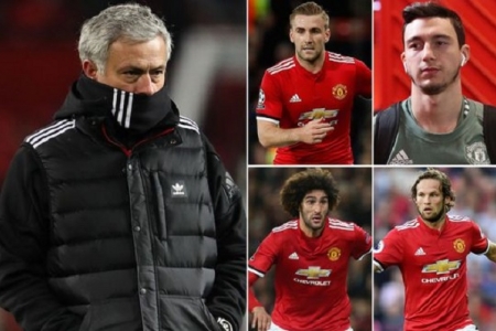 Vòng cuối Premier League: MU chia tay hàng loạt sao, Conte gây hấn Mourinho