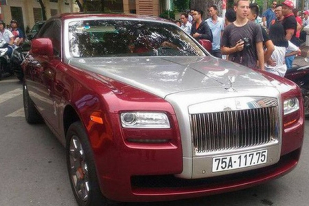 Đại gia Huế chơi Rolls-Royce Ghost biển ngũ quý 1 hơn 11 tỷ đồng