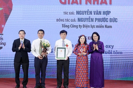 Bộ Khoa học vinh danh 12 sáng kiến xuất sắc vì cộng đồng