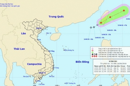 Dự báo thời tiết ngày 15/6: Ảnh hưởng áp thấp nhiệt đới Bắc Bộ có mưa rào và dông nhiều nơi