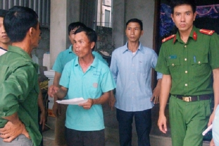 Hà Tĩnh: Nữ phụ hồ tử vong vì dẫm chân lên dây điện hở