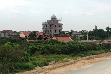 Cận cảnh 'siêu' biệt thự khủng của một Hiệu trưởng