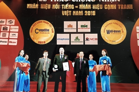 SHS Vinh dự lọt vào top 50 “Nhãn hiệu nổi tiếng Việt Nam 2018”