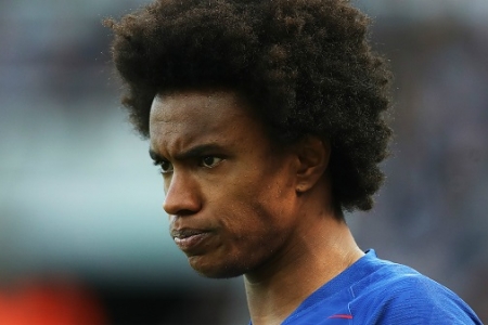 Chelsea đồng ý bán tiền vệ Willian cho Barcelona