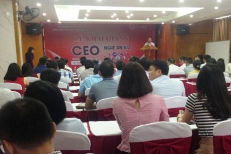 Nghệ An: Khai giảng chương trình đào tạo Giám đốc điều hành-CEO