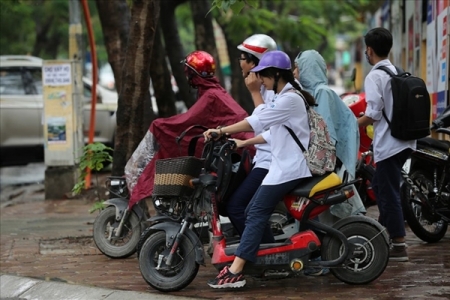 Siết chặt quản lý xe đạp điện: Bảo đảm an toàn giao thông và môi trường