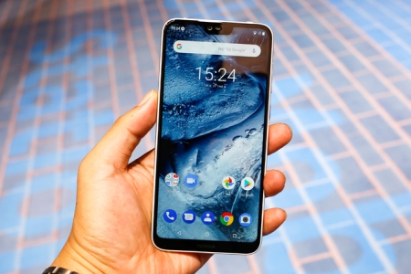 Nokia 6.1 Plus về Việt Nam giá 6,6 triệu đồng