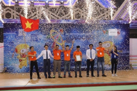 Việt Nam vô địch ABU Robocon 2018