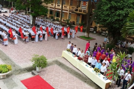 Trường THPT Bình Xuyên: Khai giảng năm học mới với phương châm 'Tự giác, Tự chủ và Sáng tạo'