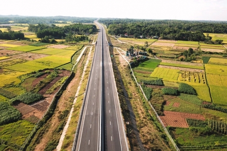 Cao tốc Đà Nẵng-Quảng Ngãi: Bộ GTVT yêu cầu VEC xử lý dứt điểm hư hỏng trên cao tốc 34.500 tỷ