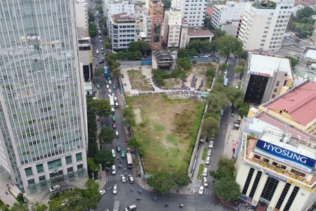 Liên quan đến sai phạm tại Sabeco, nguyên PCTUBND TP. HCM Nguyễn Hữu Tín lại bị khởi tố