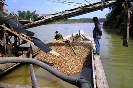 Công an Hà Nội vào cuộc điều tra nạn ‘cát tặc’