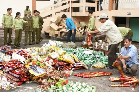 Yên Bái: Tăng cường công tác đấu tranh chống buôn lậu, gian lận thương mại và hàng giả