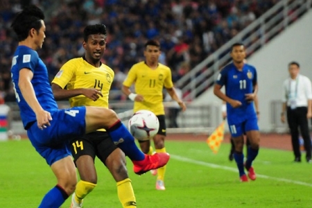 Bán kết AFF Cup 2018: Người Thái ôm hận ngay trên sân nhà trước Malaysia