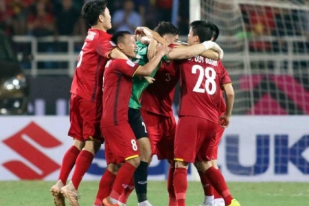 Đánh bại Philippines 2-1 ở BK lượt về: ĐT Việt Nam vào chung kết AFF Cup 2018