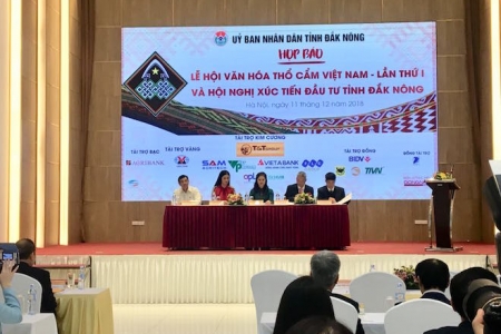 Sắp diễn ra lễ hội văn hoá thổ cẩm Việt Nam lần thứ nhất năm 2018 tại Đắk Nông