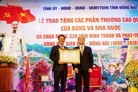 Ông Trần Bá Dương và THACO được tặng Huân chương Lao động hạng Nhất