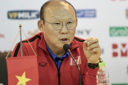 Asian Cup 2019: Lục Xuân Hưng chia tay ĐTVN, Đình Trọng trở lại?