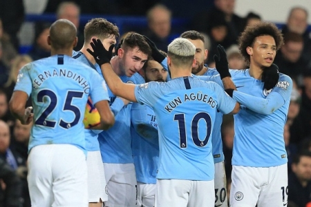 Man City tạm soán ngôi đầu bảng của Liverpool: HLV Pep Guardiola vẫn không tự tin bảo vệ ngôi vương