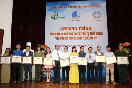 Tuyên dương thầy thuốc trẻ Thủ đô tiêu biểu 2019