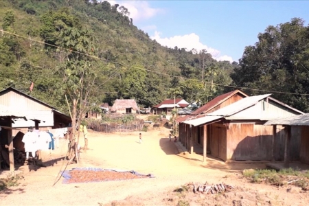 Quảng Nam: Sẽ di dời 45 hộ dân ngôi làng “bốn không” khu vực hồ thủy điện A Vương