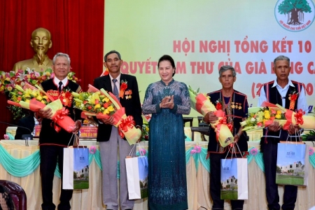 Hội nghị 10 năm thực hiện Quyết tâm thư già làng các dân tộc Tây Nguyên