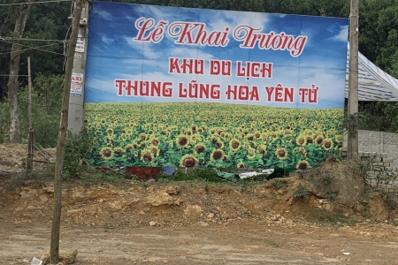 Quảng Ninh: Khu du lịch Thung lũng hoa Yên Tử “ôm trọn” cột điện cao thế?